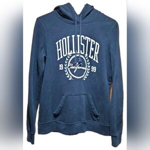 Hollister Men's Navy Hoodie